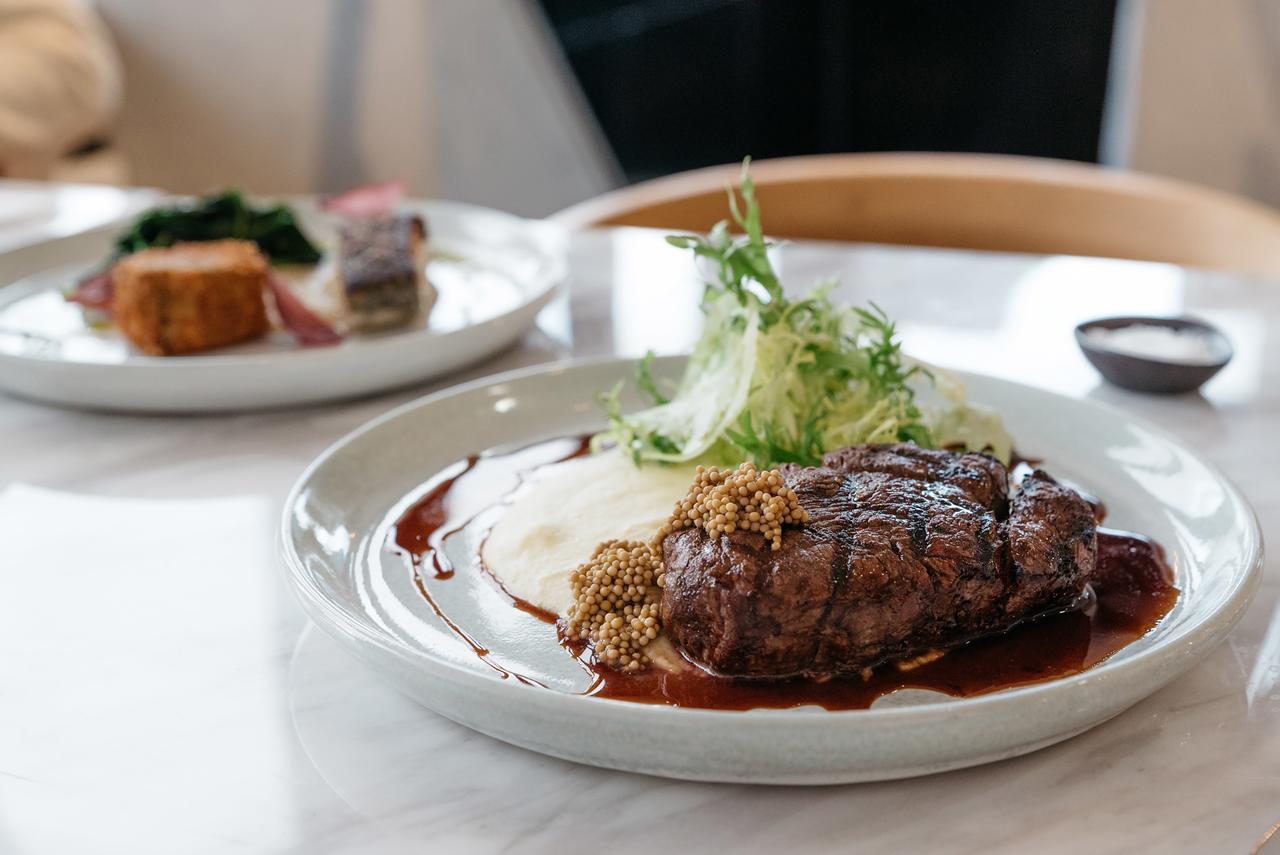 Art Series - The Chen Box Hill Extérieur photo A steak at the restaurant